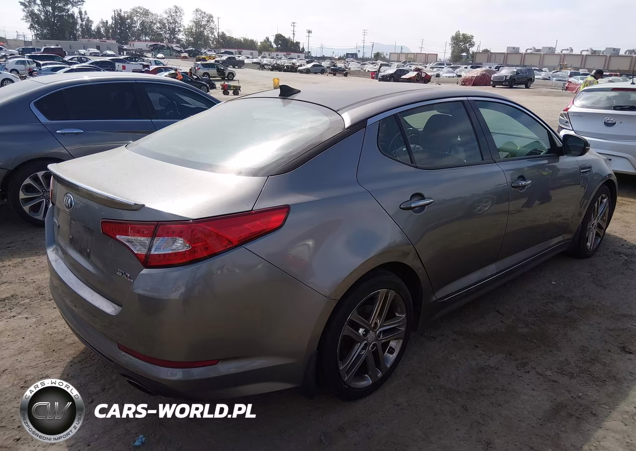 2013 Kia Optima Sx VIN:5XXGR4A68DG166267 - 4