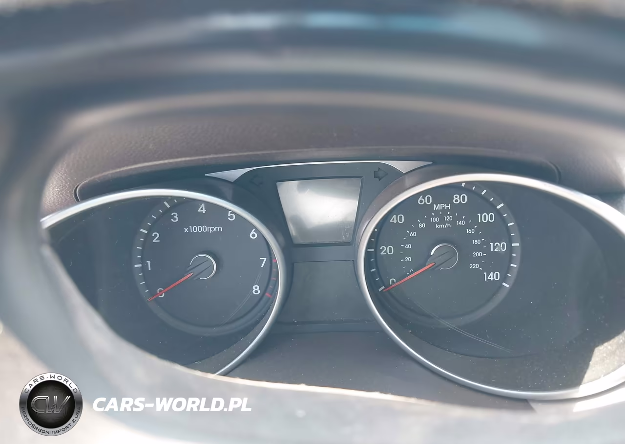 2015 Hyundai Tucson Gls VIN:KM8JT3AF8FU106984 - 14