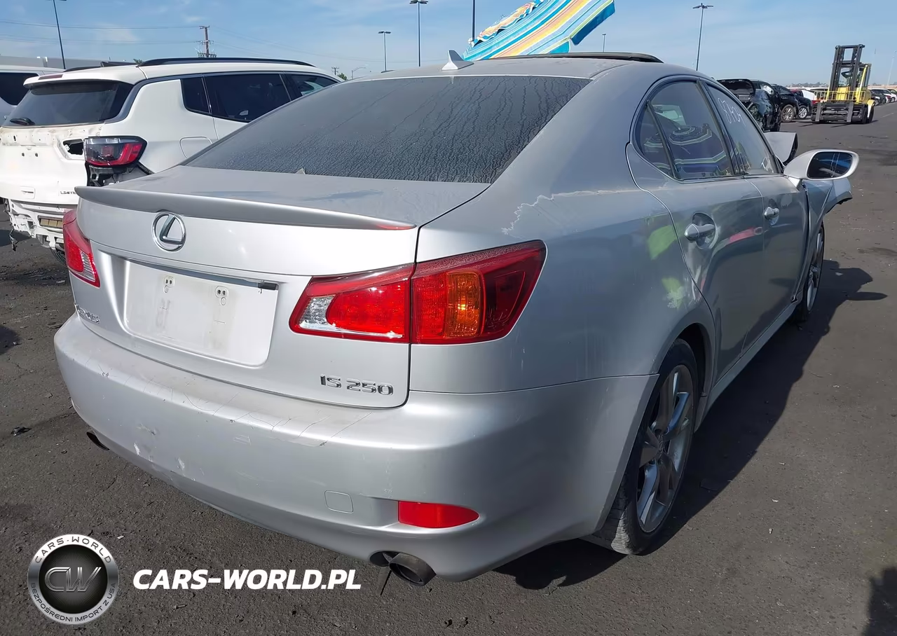 2010 Lexus Is 250 VIN:JTHBF5C22A5121424 - 4