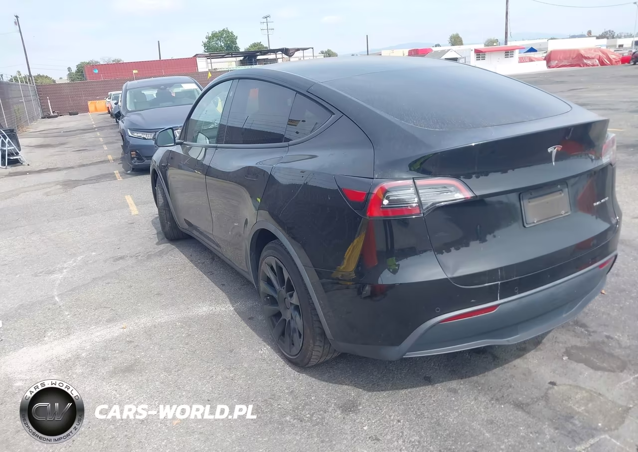 2021 Tesla Model Y Long Range Dual Motor All-Wheel Drive VIN:5YJYGDEE8MF160595 - 3