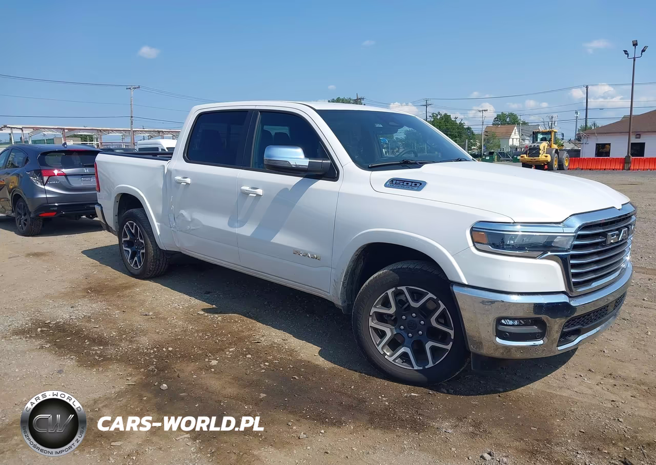 2026 Ram 1500 Laramie 4X4 5'7 Box – zdjęcie 1 z 17