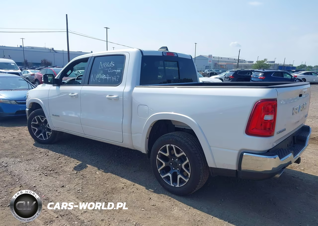 2026 Ram 1500 Laramie 4X4 5'7 Box VIN:1C6SRFJP6TN307233 - 3