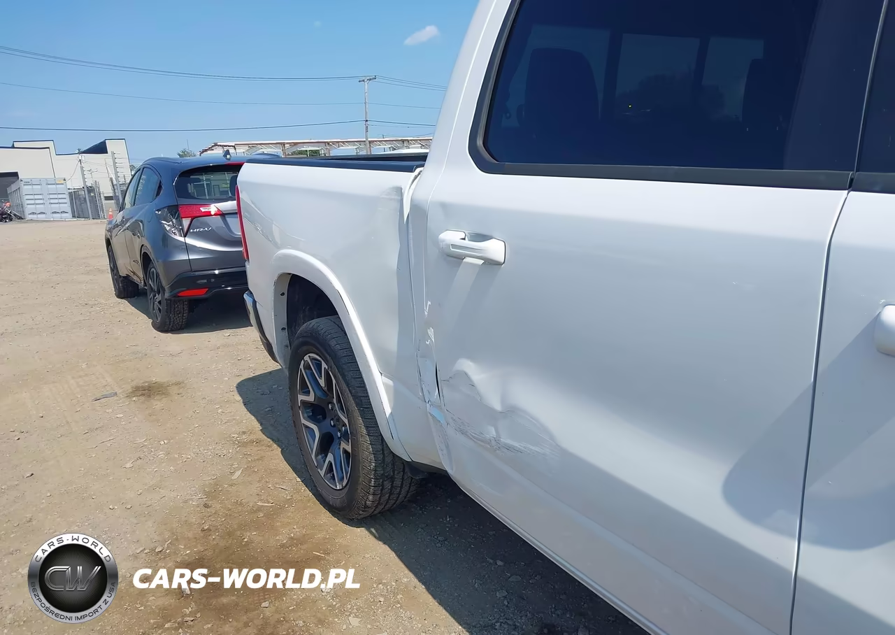 2026 Ram 1500 Laramie 4X4 5'7 Box VIN:1C6SRFJP6TN307233 - 6