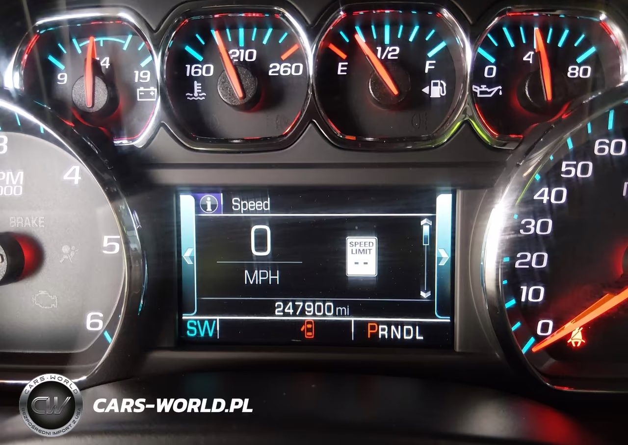 2019 Chevrolet Suburban Lt VIN:1GNSCHKC0KR129402 - 14