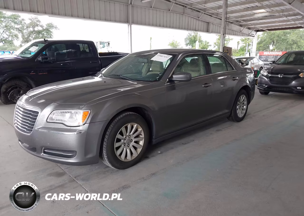 2012 Chrysler 300 VIN:2C3CCAAG1CH138463 - 2