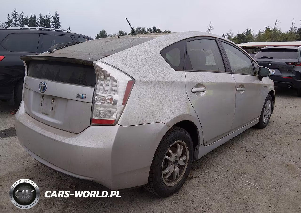 2010 Toyota Prius Iii VIN:JTDKN3DU3A0204639 - 4
