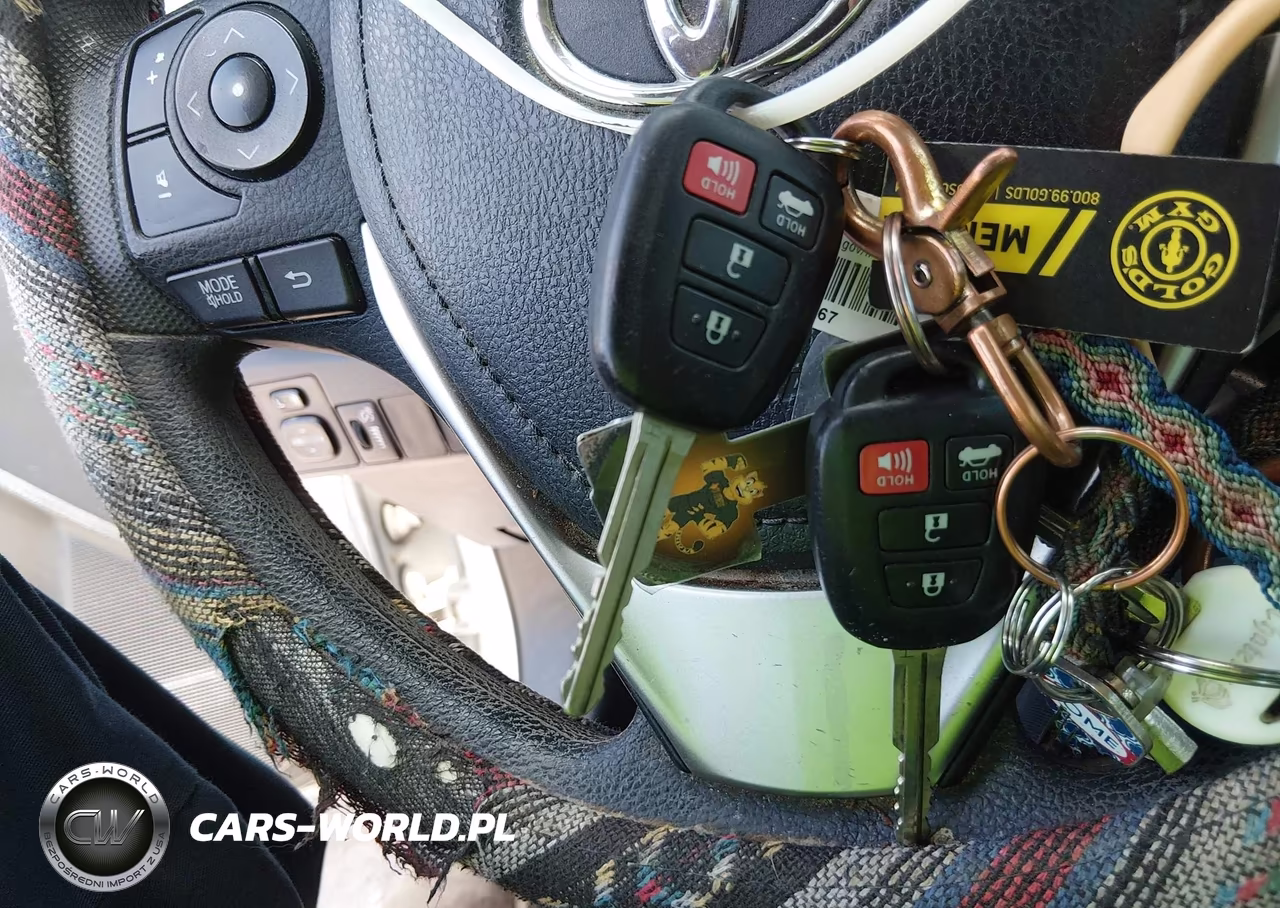 2014 Toyota Corolla Le VIN:5YFBURHE6EP010806 - 11