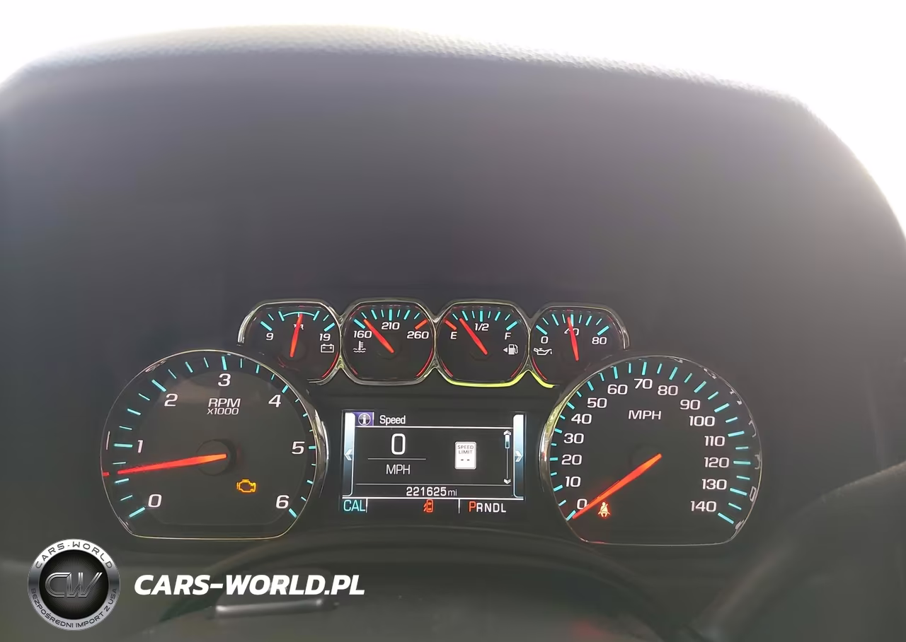 2018 Chevrolet Tahoe Lt VIN:1GNSKBKC6JR174469 - 7
