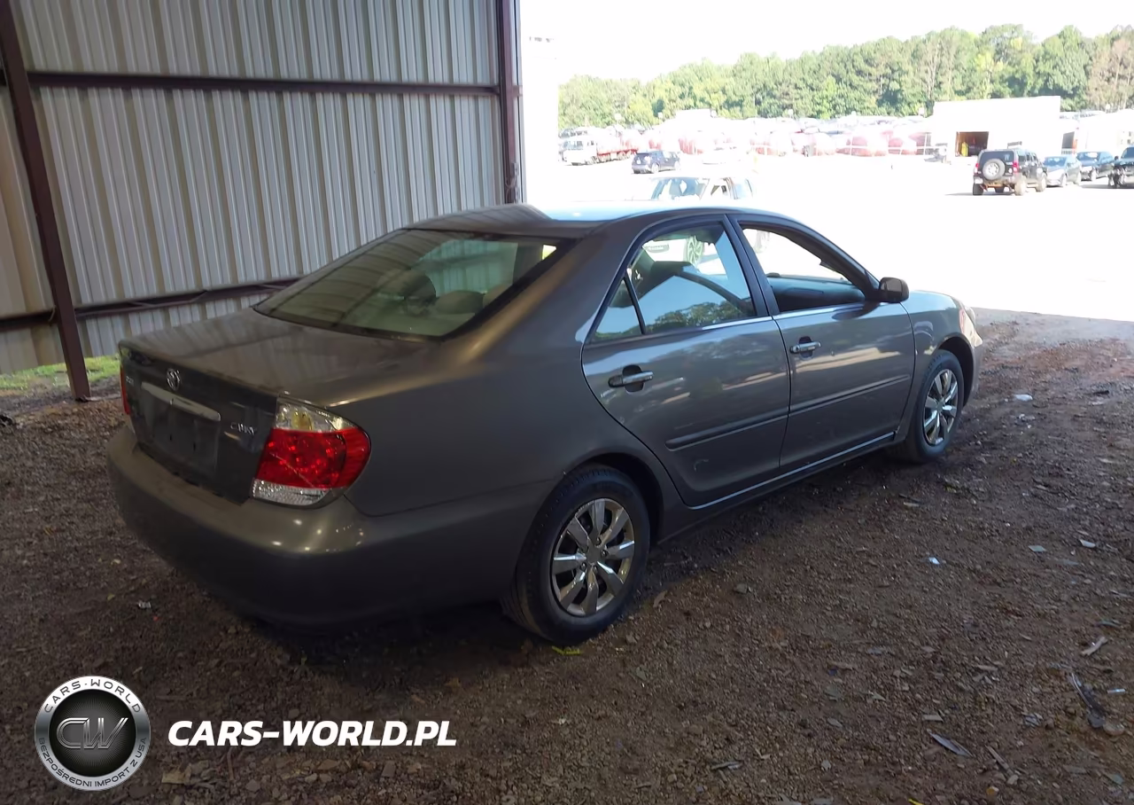 2005 Toyota Camry Std VIN:4T1BE32K85U628412 - 4