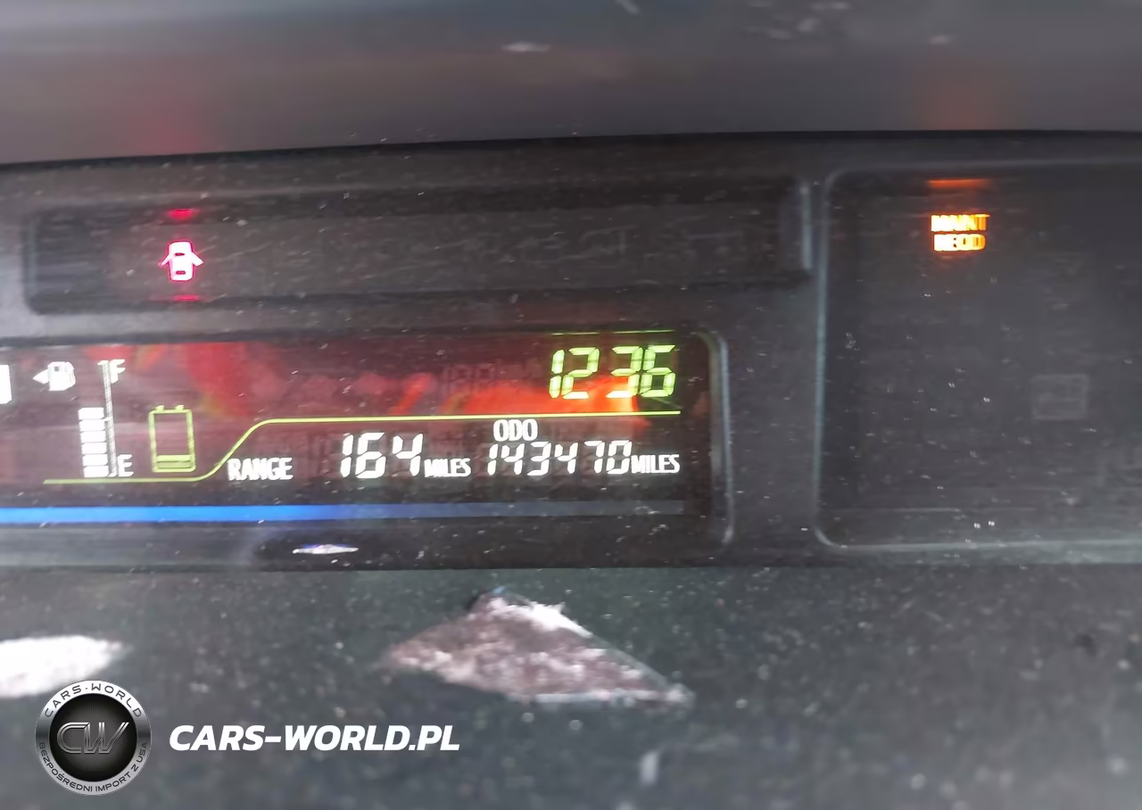 2014 Toyota Prius V Three VIN:JTDZN3EU2EJ009225 - 15