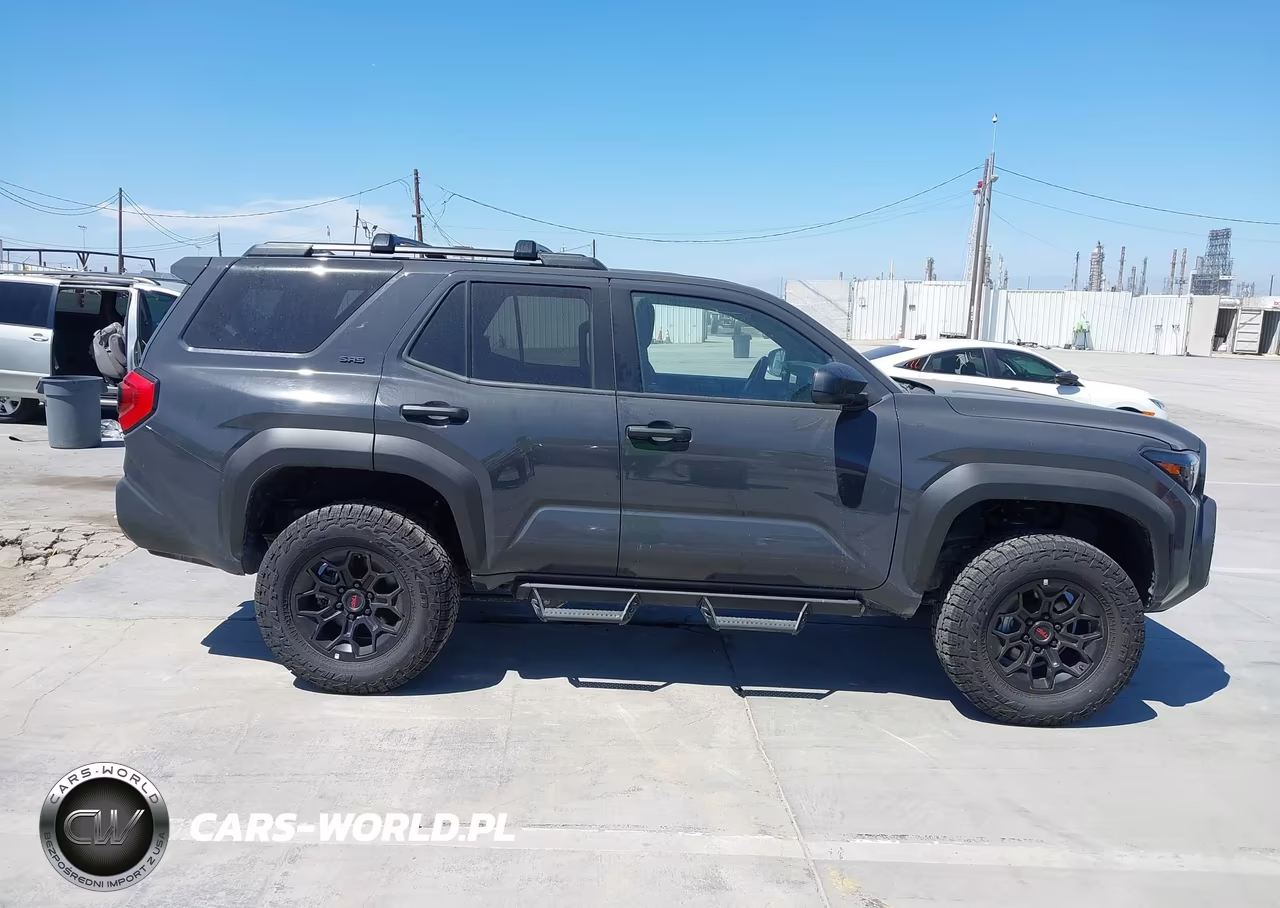 2025 Toyota 4Runner Sr5 VIN:JTEVA5BR9S5035228 - 13