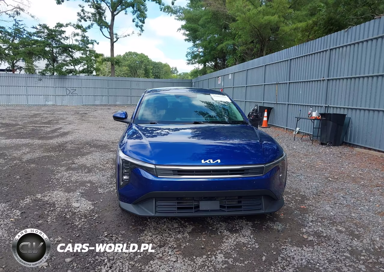 2025 Kia K4 Lxs VIN:3KPFT4DE3SE127009 - 12