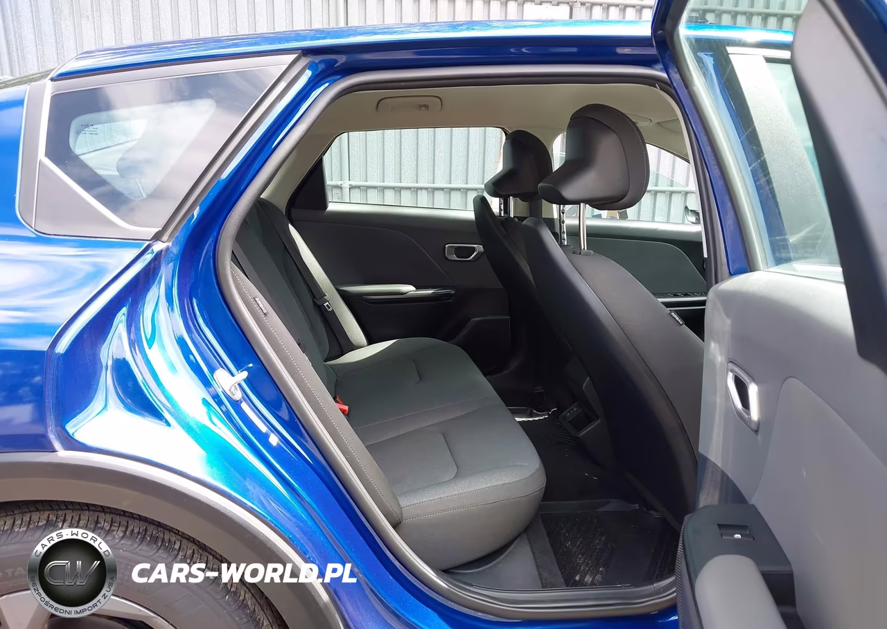 2025 Kia K4 Lxs VIN:3KPFT4DE3SE127009 - 8