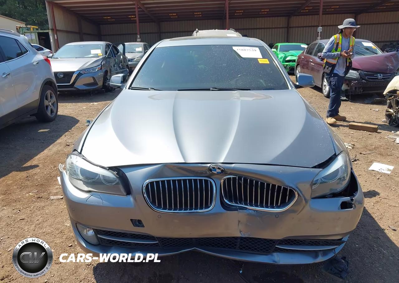 2012 BMW 535I VIN:WBAFR7C57CC813061 - 12