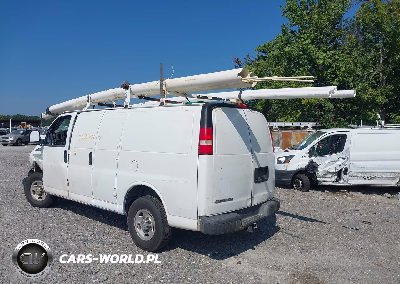 2014 Chevrolet Express 2500 Work Van VIN:1GCWGFCA6E1103261 - 3