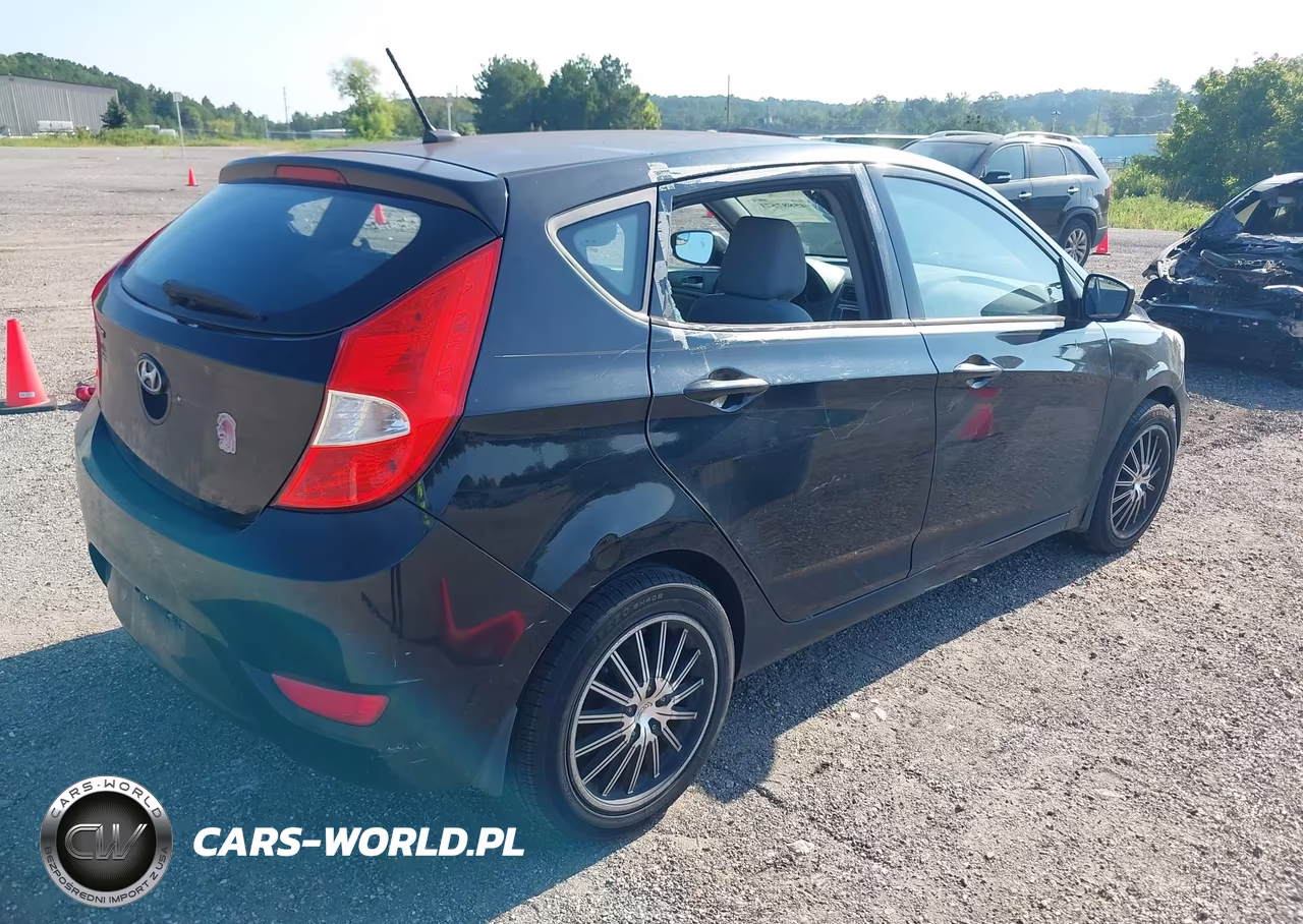 2016 Hyundai Accent Se VIN:KMHCT5AE3GU241965 - 4