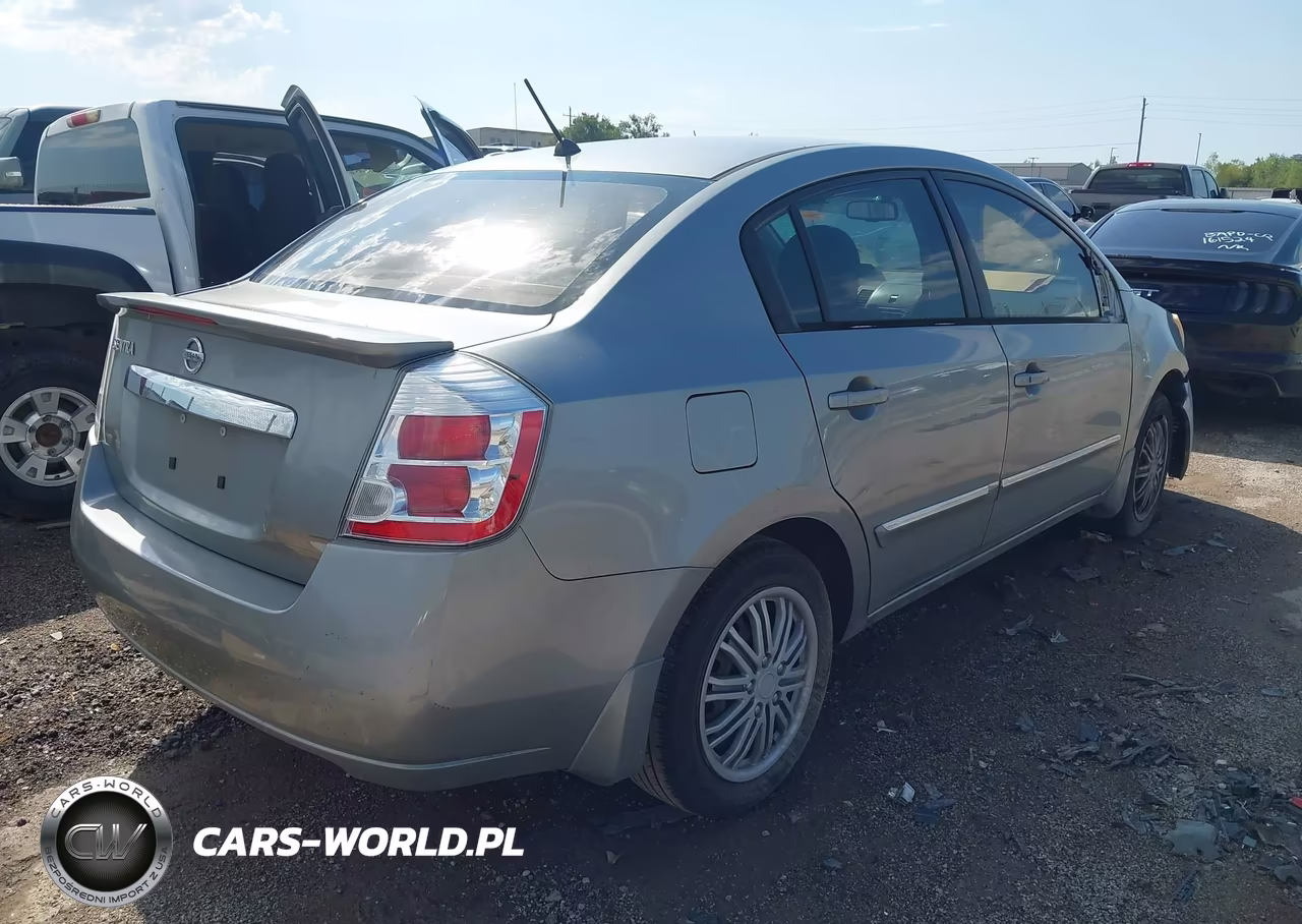 2011 Nissan Sentra 2.0S VIN:3N1AB6AP7BL679500 - 4