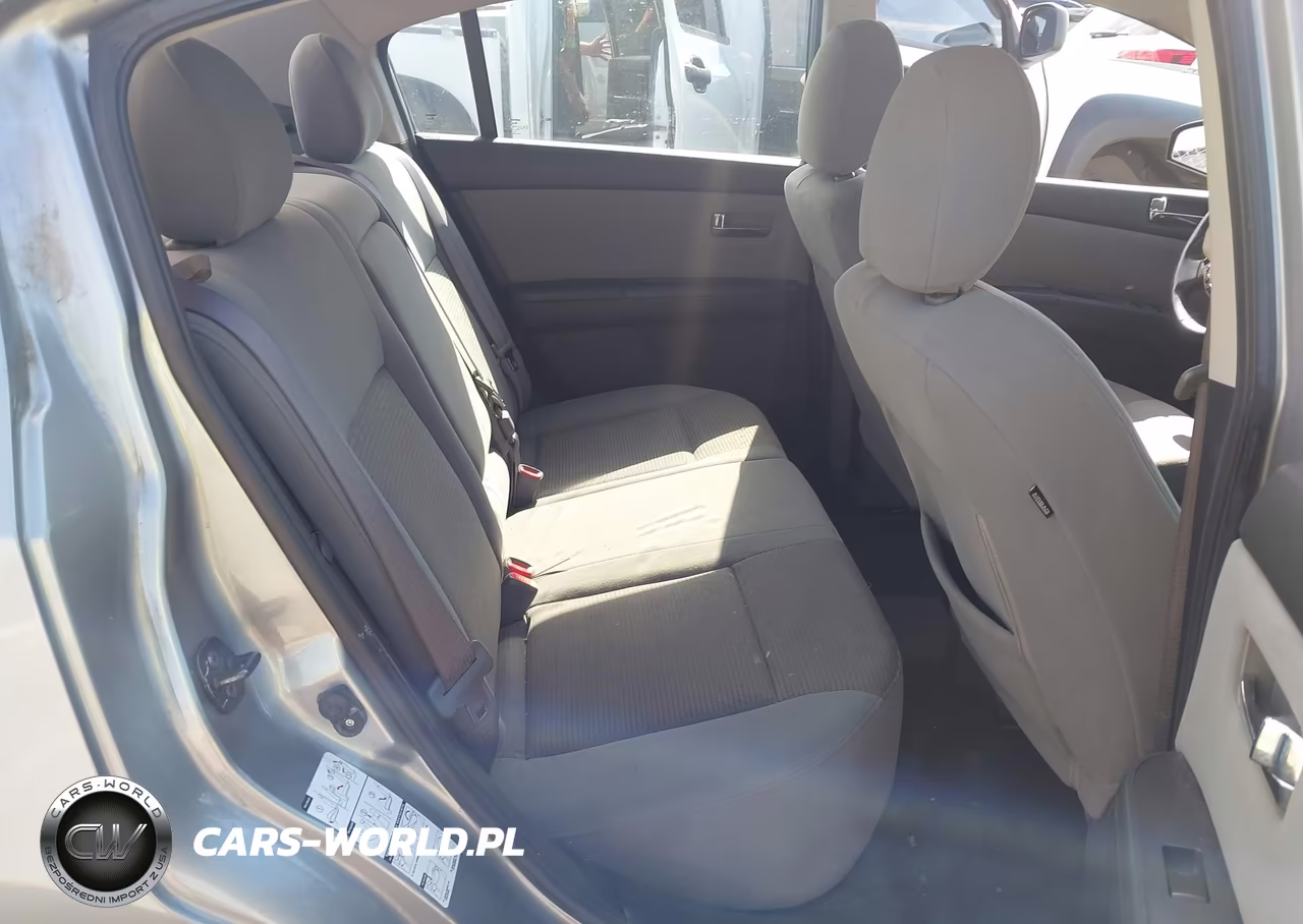 2011 Nissan Sentra 2.0S VIN:3N1AB6AP7BL679500 - 8