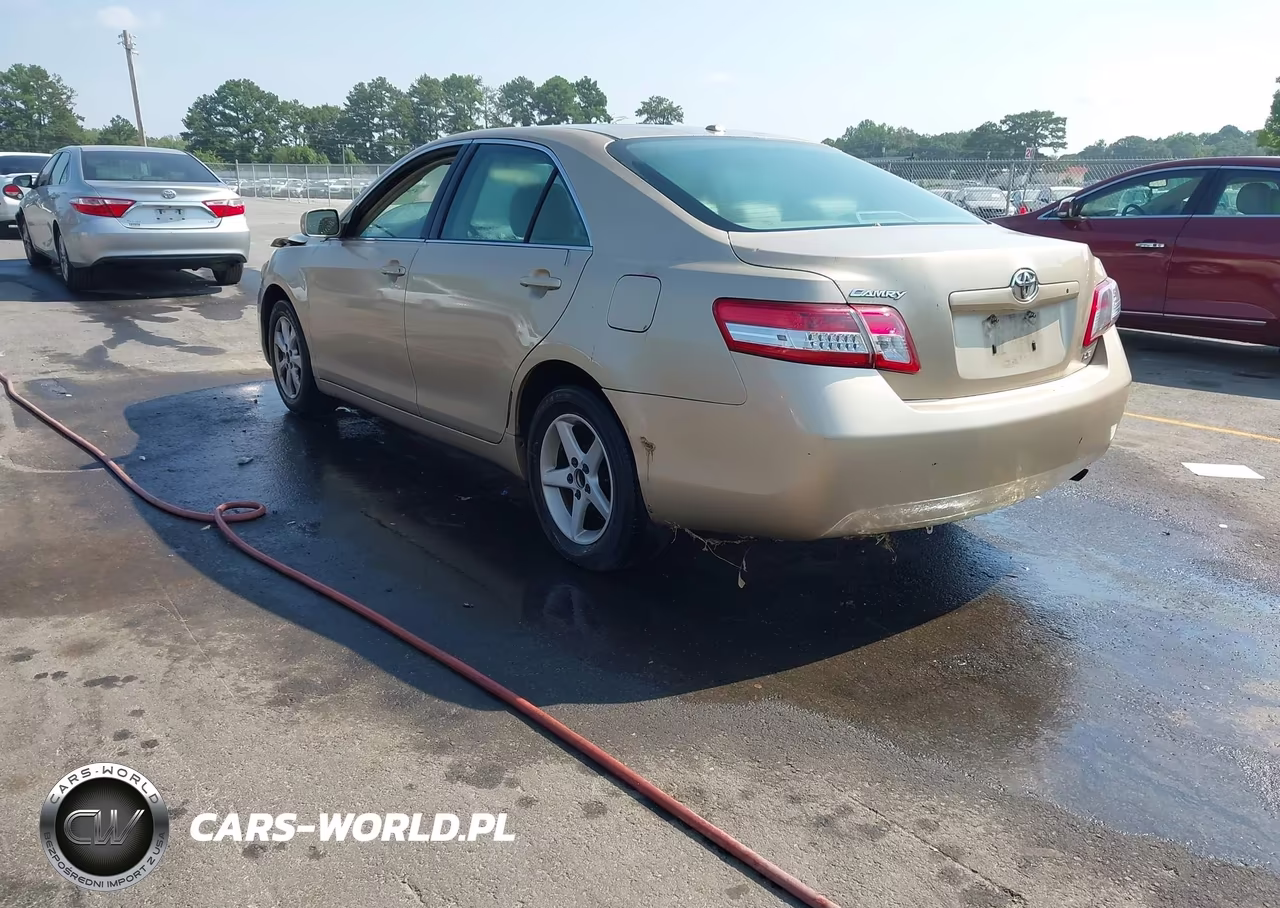 2011 Toyota Camry Le VIN:4T1BF3EK9BU630464 - 3