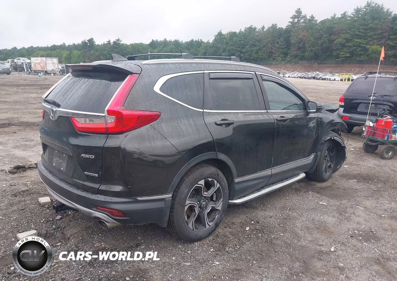 2018 Honda Cr-V Touring VIN:7FARW2H95JE052915 - 4
