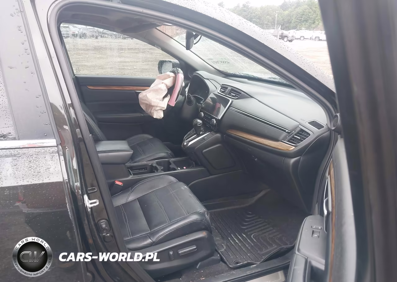 2018 Honda Cr-V Touring VIN:7FARW2H95JE052915 - 5