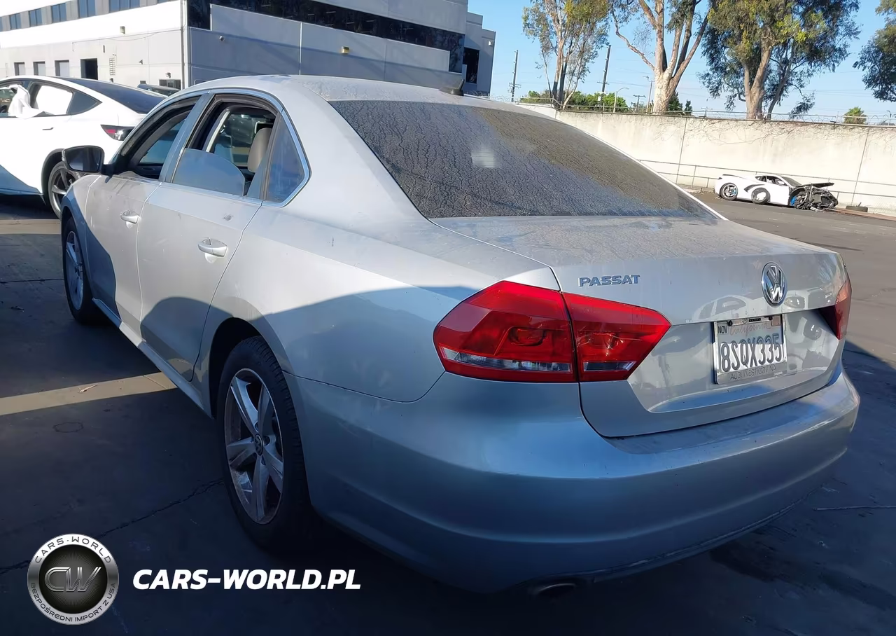 2014 Volkswagen Passat 2.5L Se VIN:1VWBP7A35EC007423 - 3