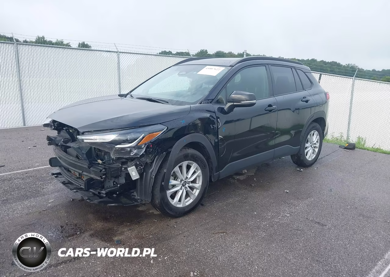 2025 Toyota Corolla Cross Le VIN:7MUBAABG6SV131459 - 2