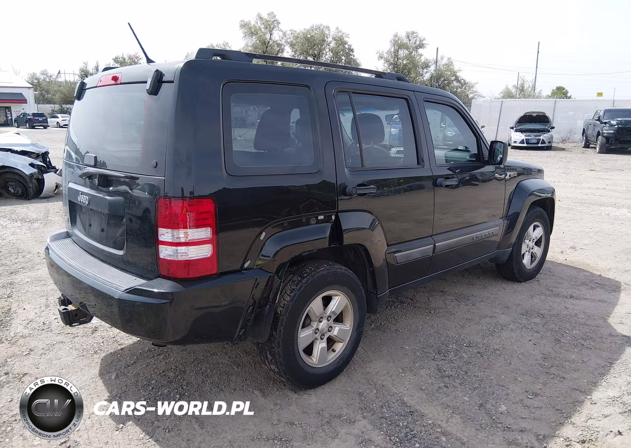 2011 Jeep Liberty Sport VIN:1J4PN2GK6BW552597 - 4