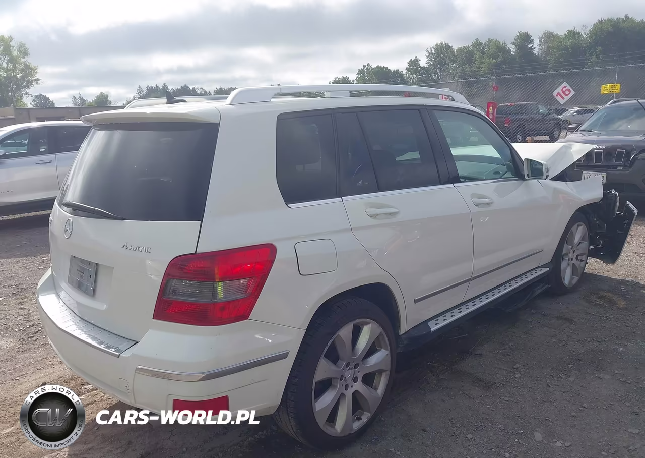2010 Mercedes-Benz Glk 350 4Matic VIN:WDCGG8HB1AF299554 - 4
