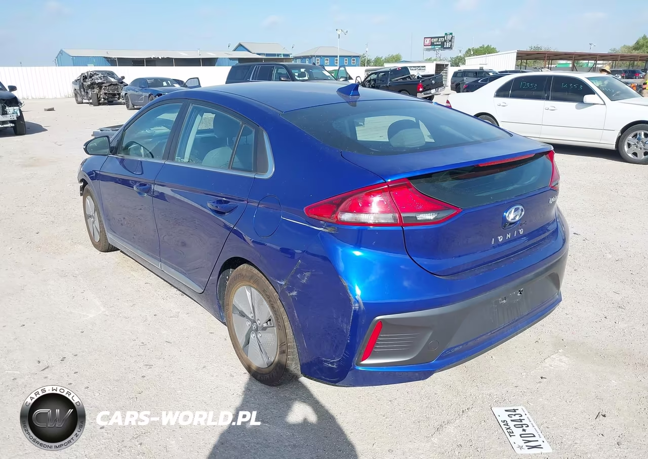 2021 Hyundai Ioniq Hybrid Se VIN:KMHC75LC9MU255039 - 3