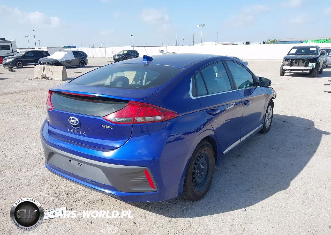 2021 Hyundai Ioniq Hybrid Se VIN:KMHC75LC9MU255039 - 4