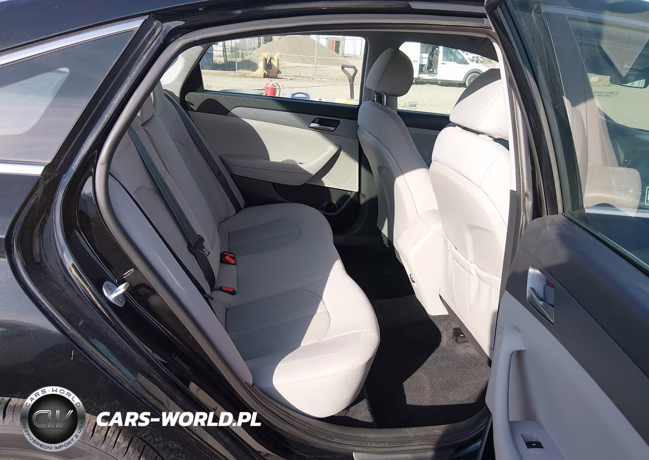 2018 Hyundai Sonata Eco VIN:5NPE24AA1JH692207 - 8
