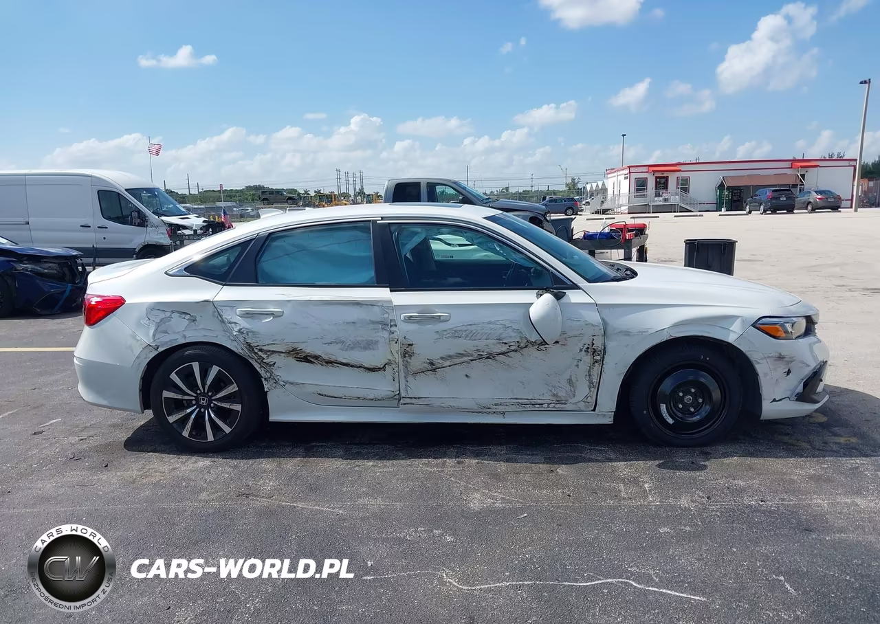 2024 Honda Civic Ex VIN:2HGFE1F71RH333145 - 13
