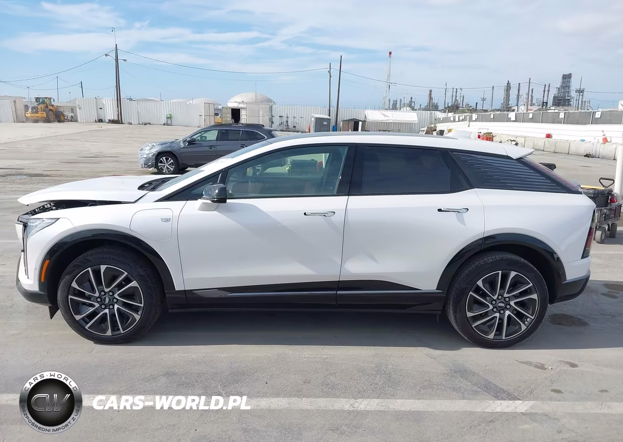 2025 Cadillac Optiq Sport 2 Awd VIN:3GYK3GMR2SS207139 - 14