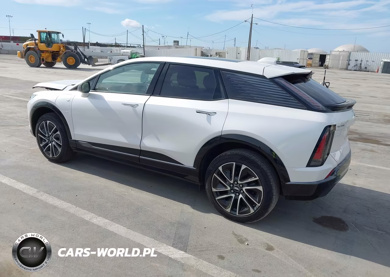 2025 Cadillac Optiq Sport 2 Awd VIN:3GYK3GMR2SS207139 - 3