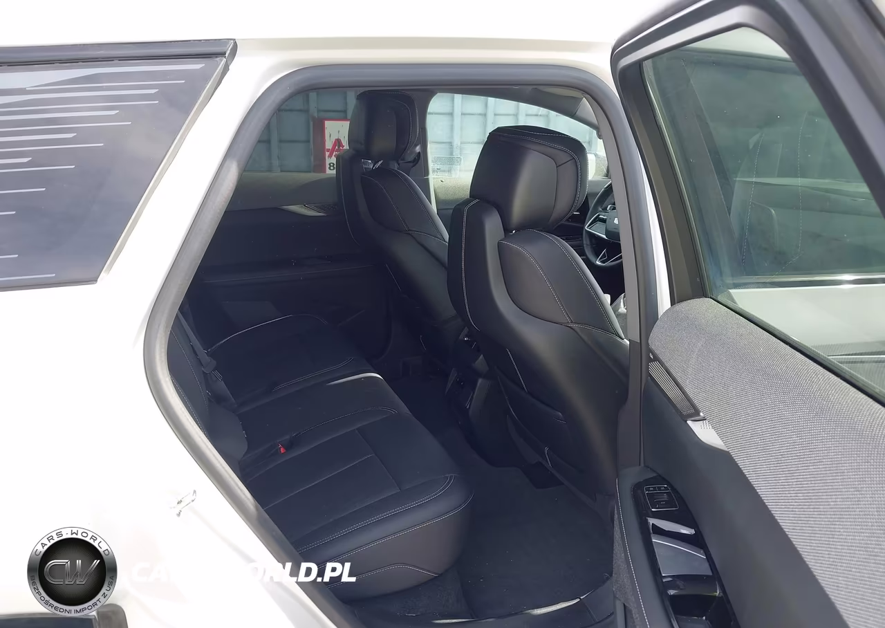 2025 Cadillac Optiq Sport 2 Awd VIN:3GYK3GMR2SS207139 - 8