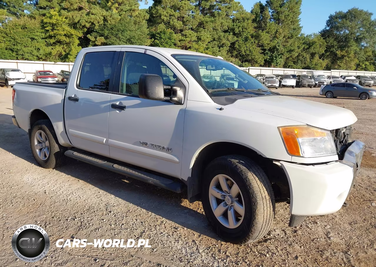 2015 Nissan Titan Pro-4X-S-Sl-Sv