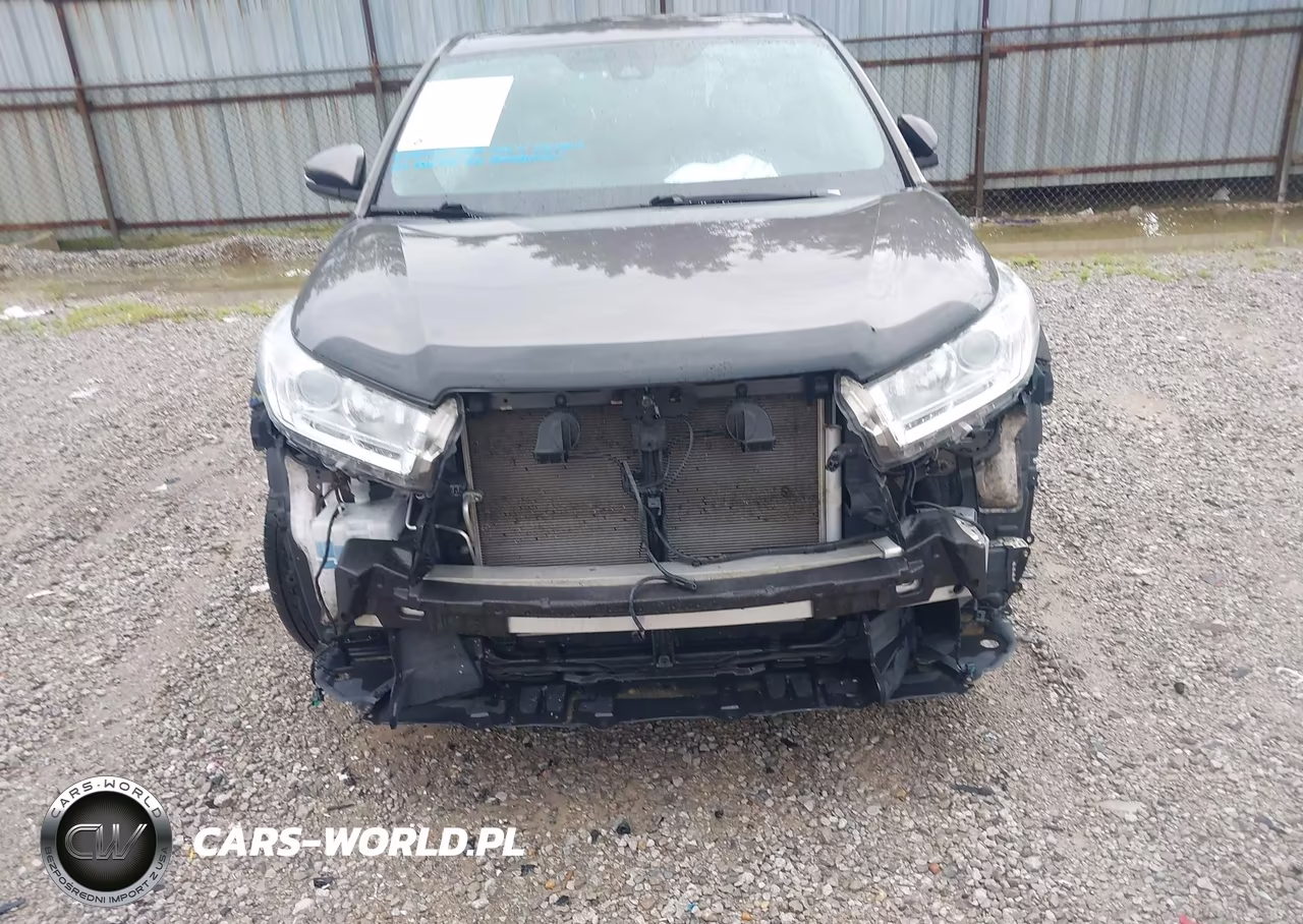 2019 Toyota Highlander Le Plus VIN:5TDBZRFH3KS999990 - 21
