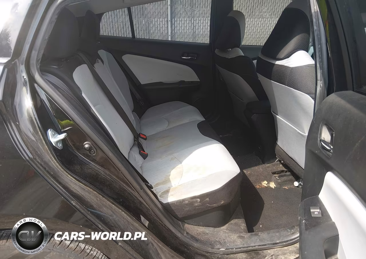 2016 Toyota Prius Two Eco VIN:JTDKARFU5G3021939 - 8