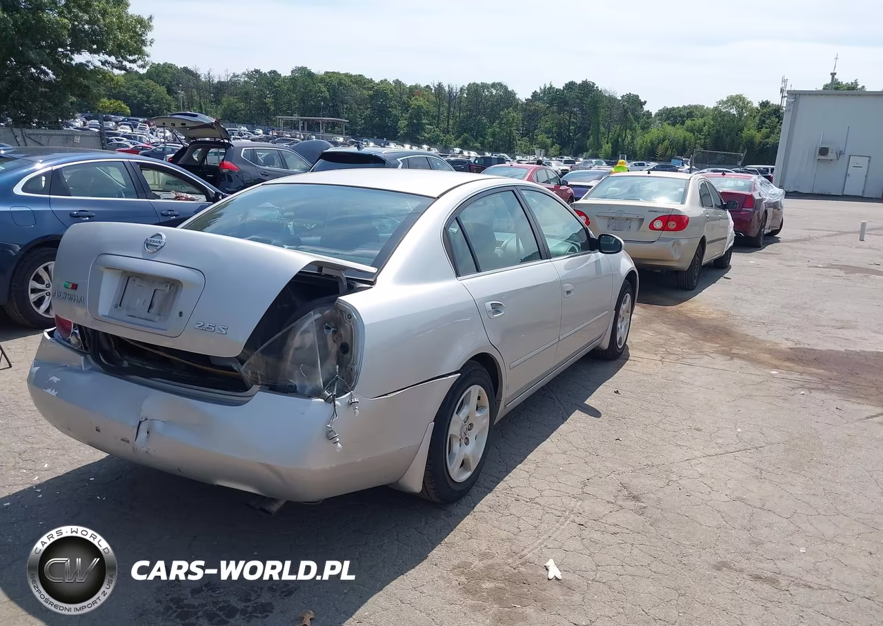 2003 Nissan Altima 2.5 S VIN:1N4AL11D83C325510 - 4