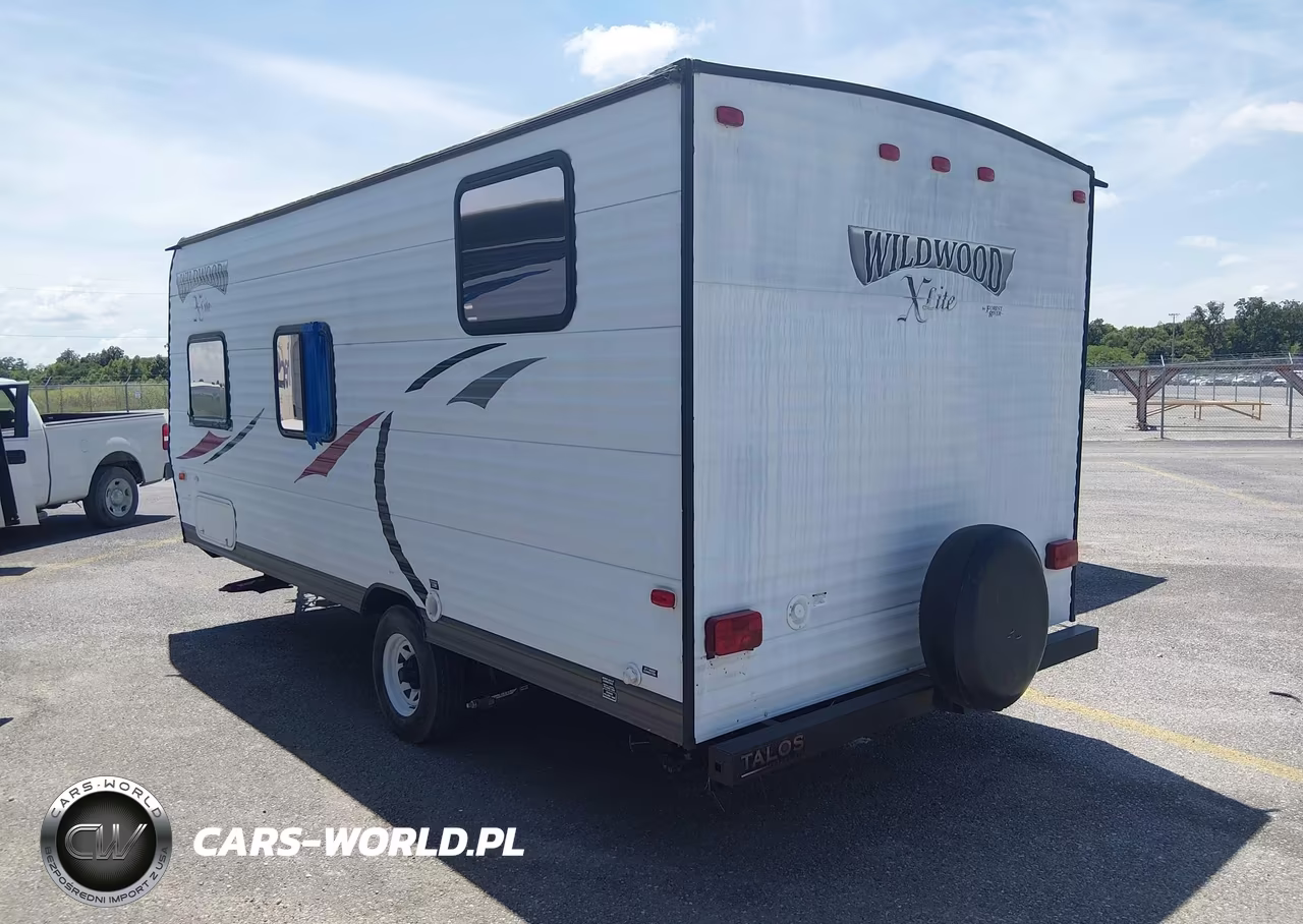 2014 Forest River Wildwood X-Lite 195B VIN:4X4TWDV15ER345557 - 3