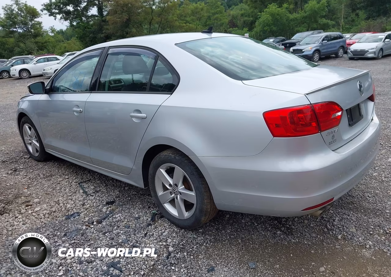 2012 Volkswagen Jetta 2.0L Tdi VIN:3VW3L7AJ0CM308899 - 3