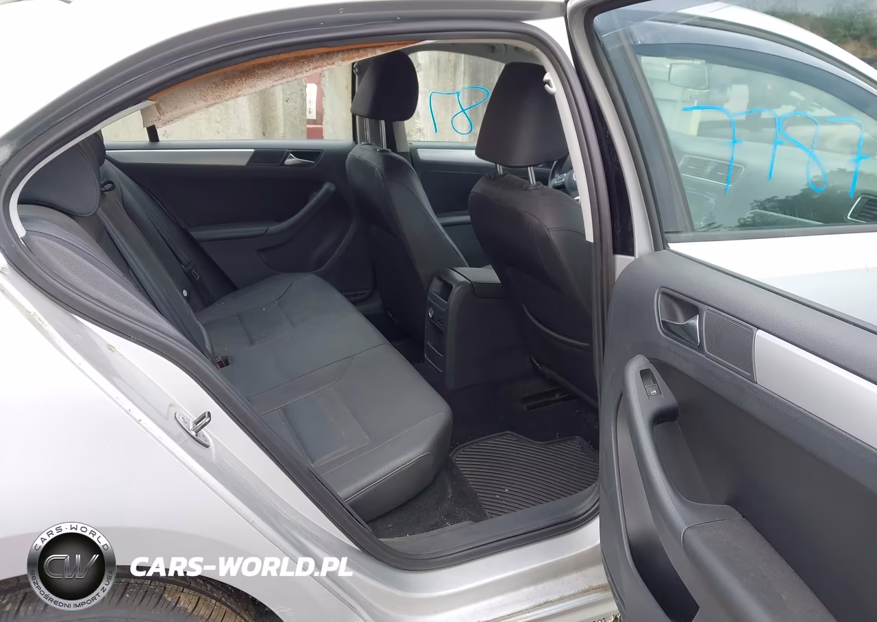 2012 Volkswagen Jetta 2.0L Tdi VIN:3VW3L7AJ0CM308899 - 8