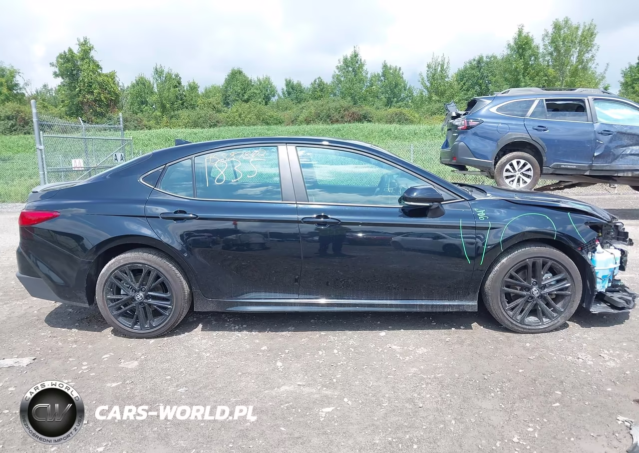 2026 Toyota Camry Se VIN:4T1DAACK6TU728867 - 14