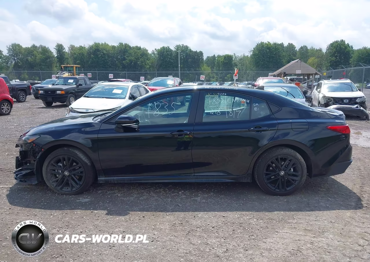 2026 Toyota Camry Se VIN:4T1DAACK6TU728867 - 15