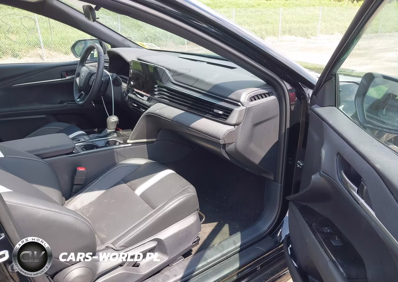 2026 Toyota Camry Se VIN:4T1DAACK6TU728867 - 5