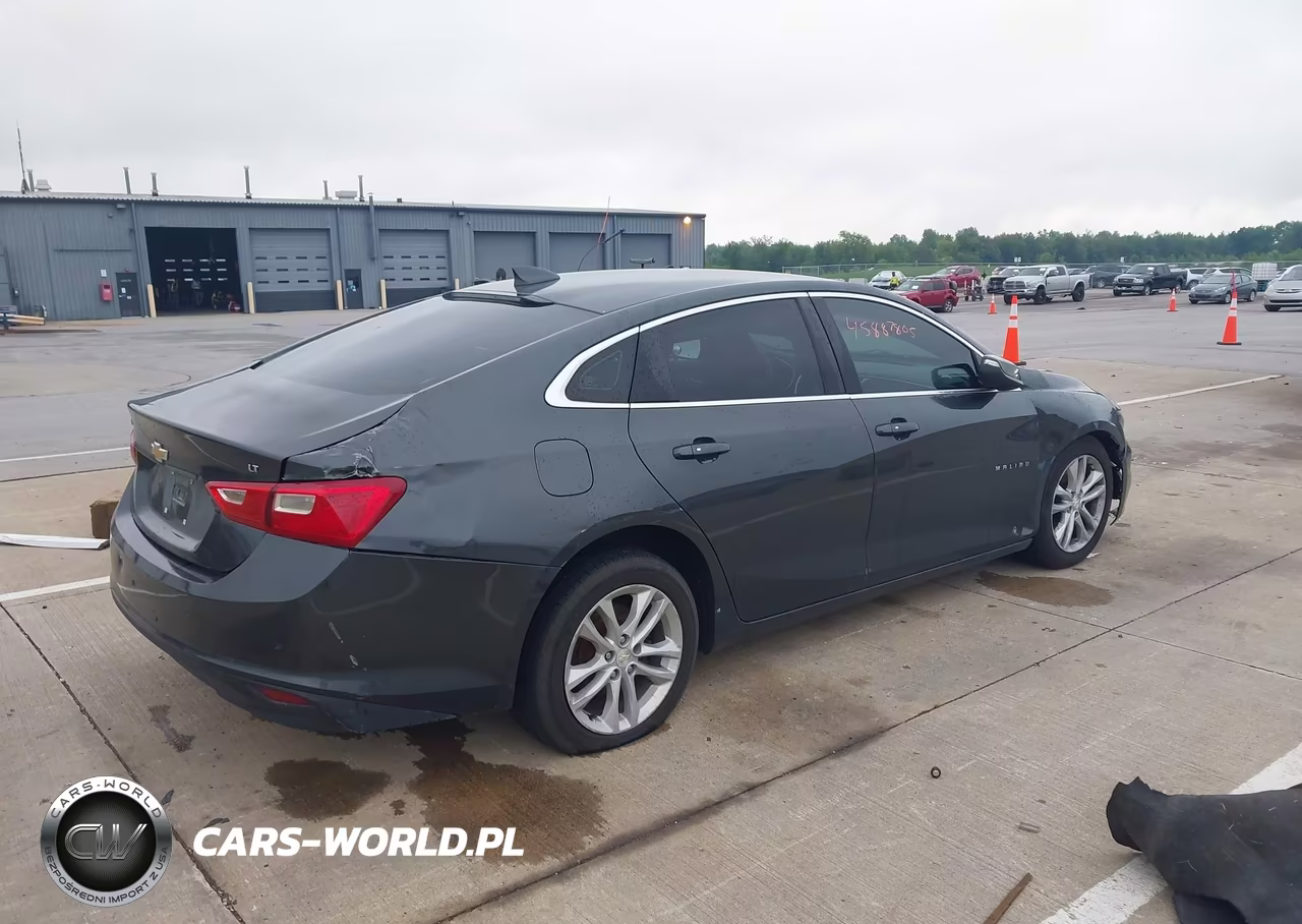 2016 Chevrolet Malibu Lt VIN:1G1ZE5ST0GF333490 - 4
