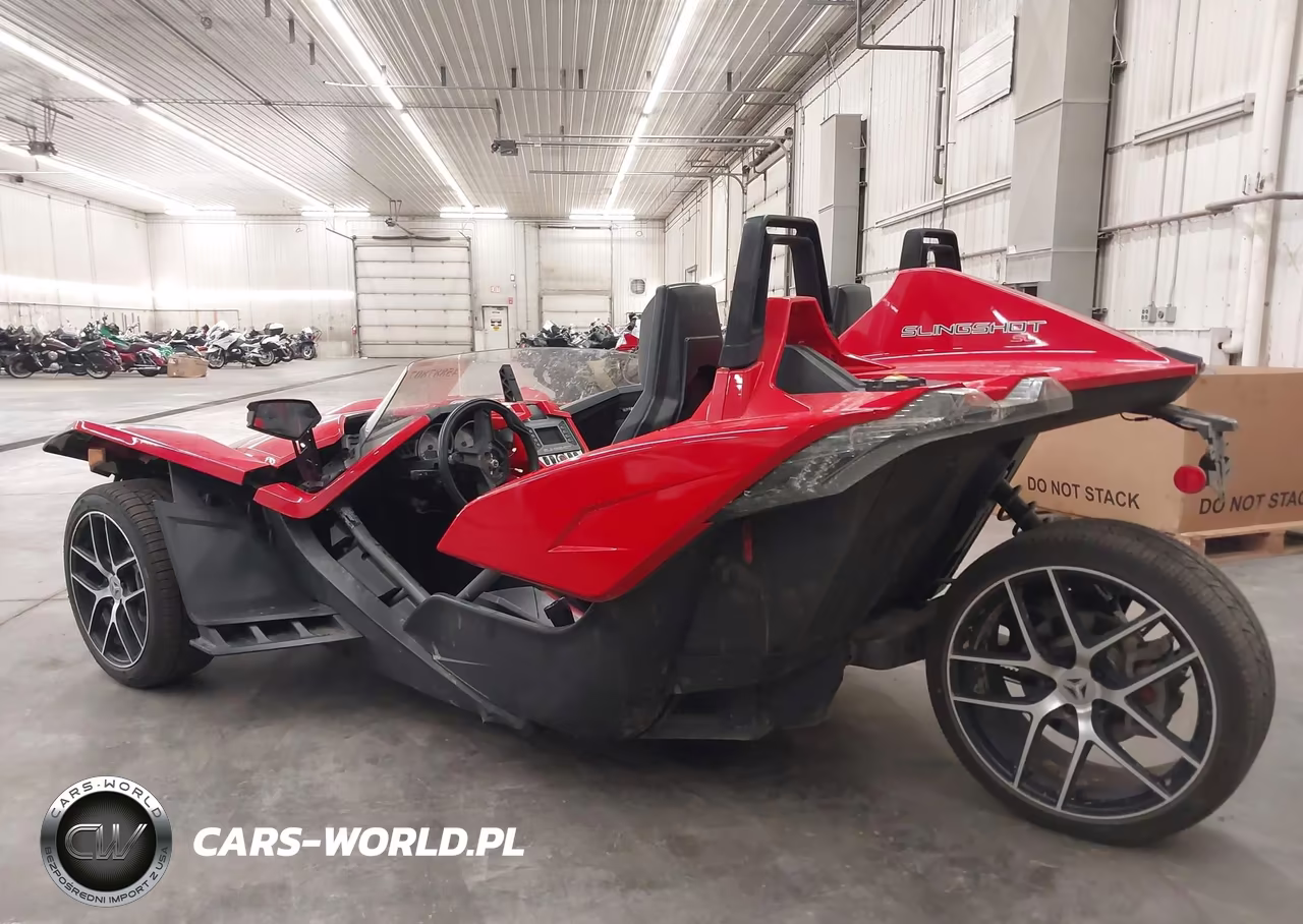 2016 Polaris Slingshot Sl VIN:57XAAPFA9G5107319 - 3