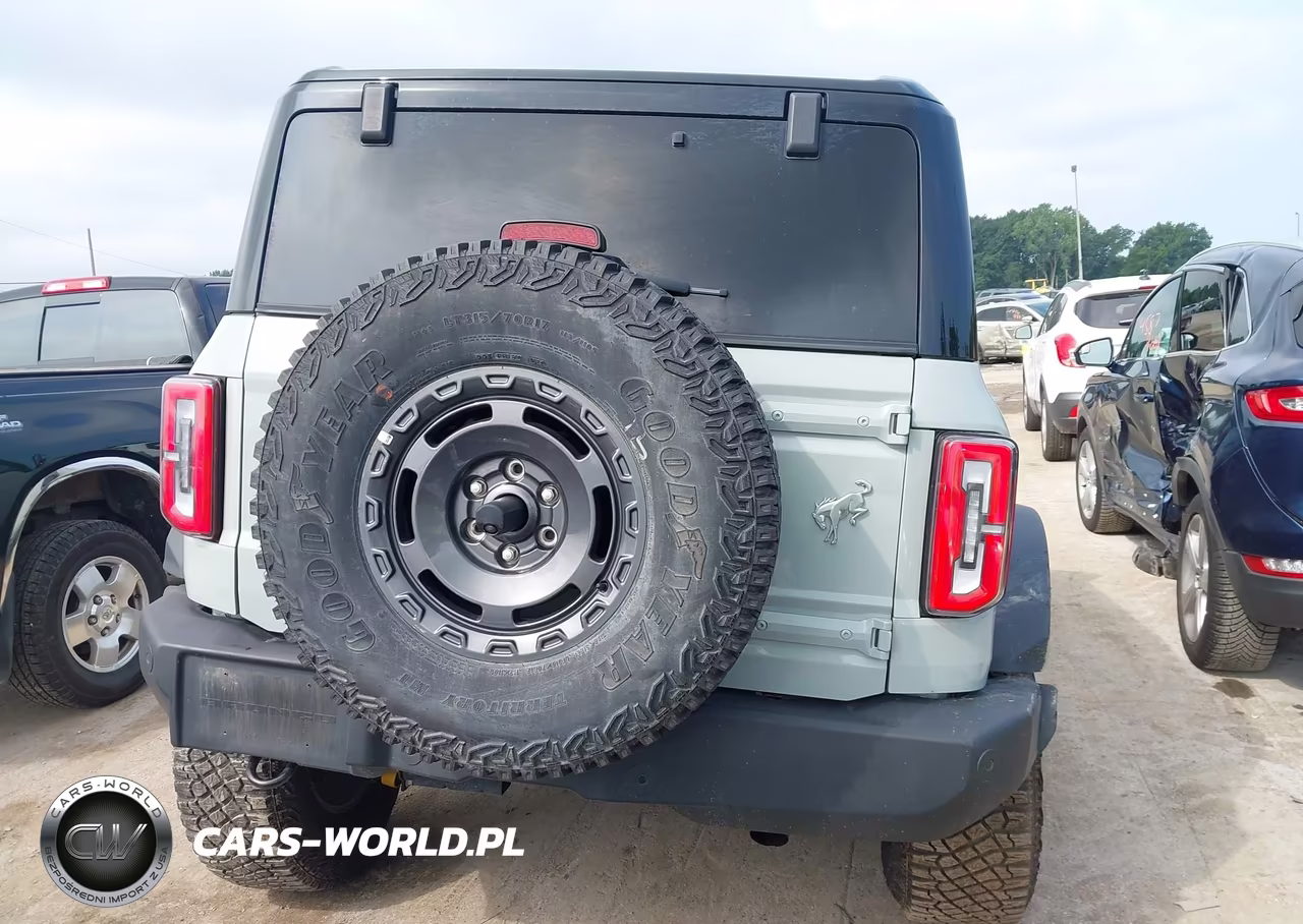 2024 Ford Bronco Outer Banks VIN:1FMDE8BH1RLB43051 - 17