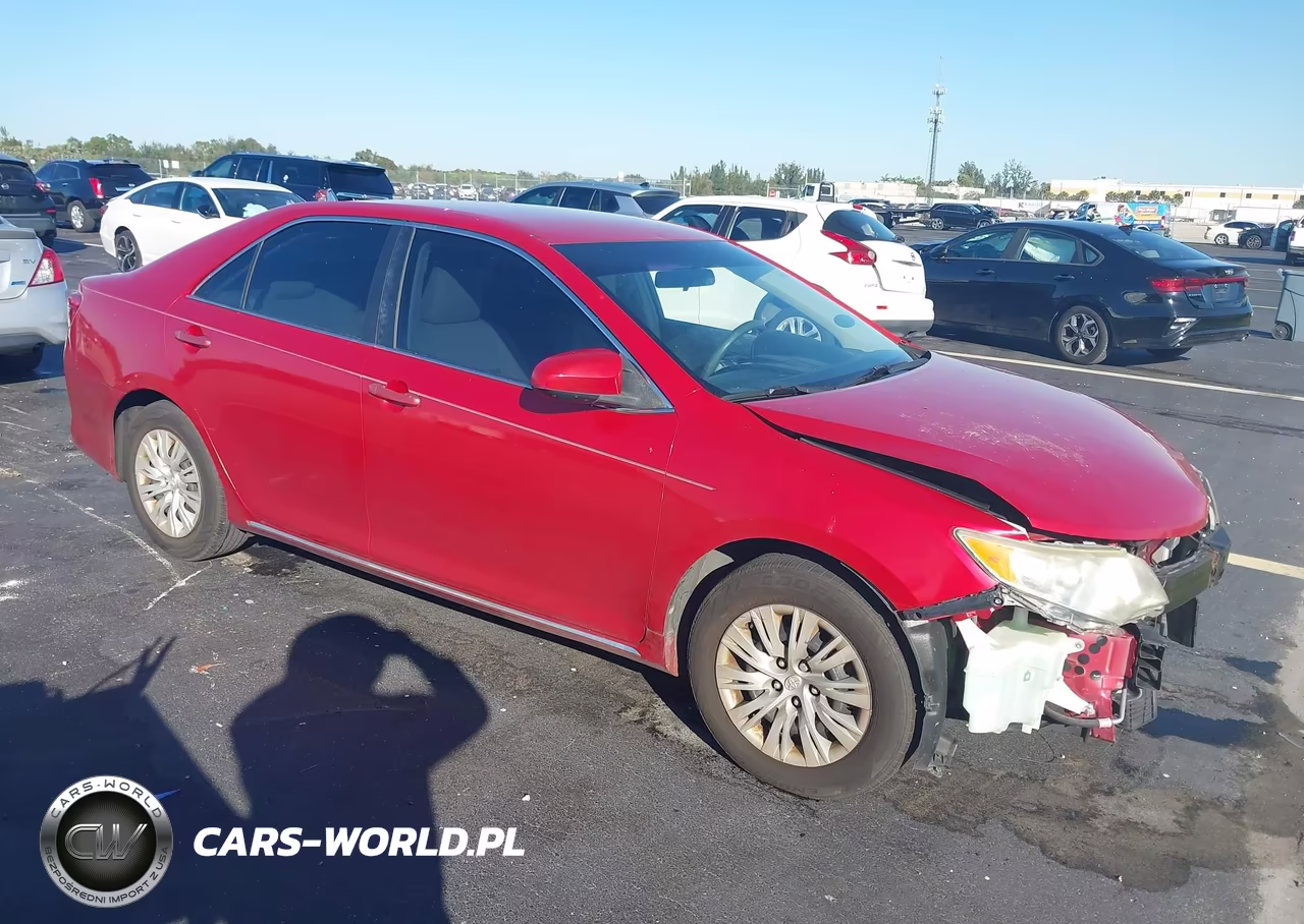 2014 Toyota Camry Le